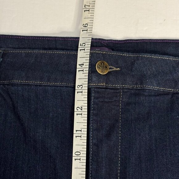 NYDJ Women's Skinny Jeans - Dark Blue EUC - Picture 10 of 11